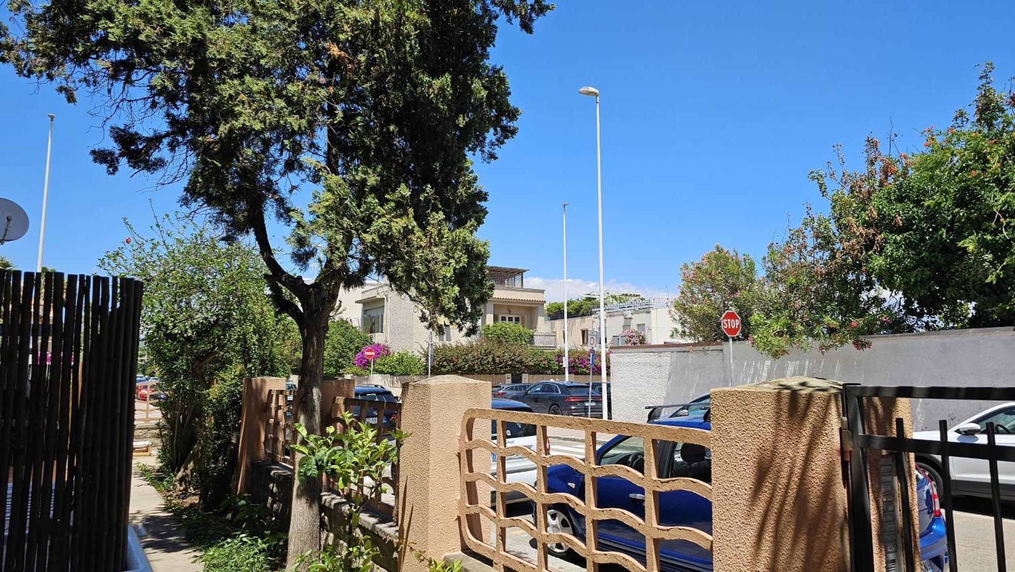 Holiday Poetto Cagliari Extérieur photo